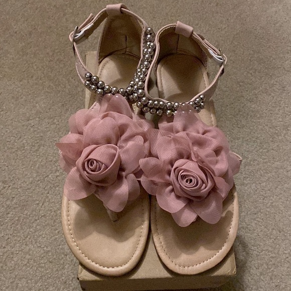 Shoes - Flower Sandals